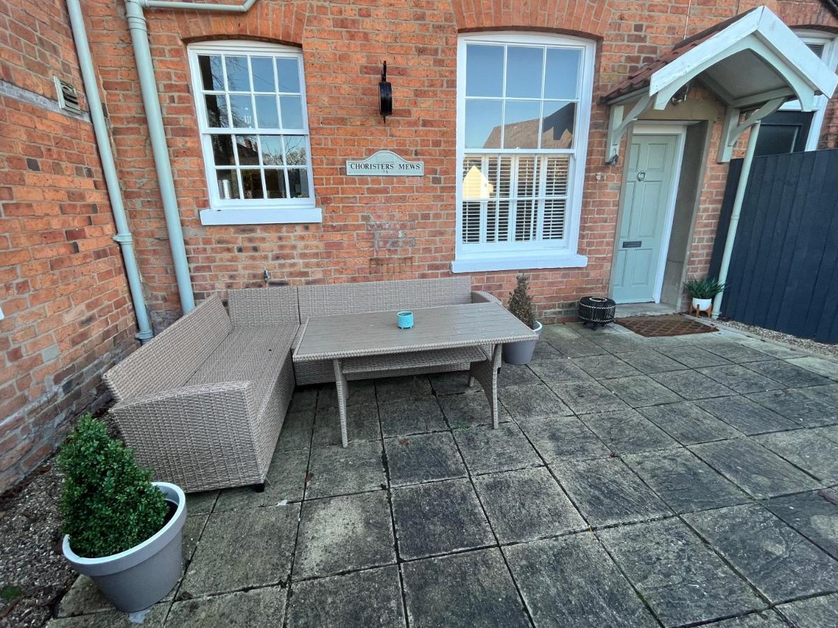 Choristers Mews: Luxury Cottage A Stones Throw From The Cathedral! لينكولن المظهر الخارجي الصورة