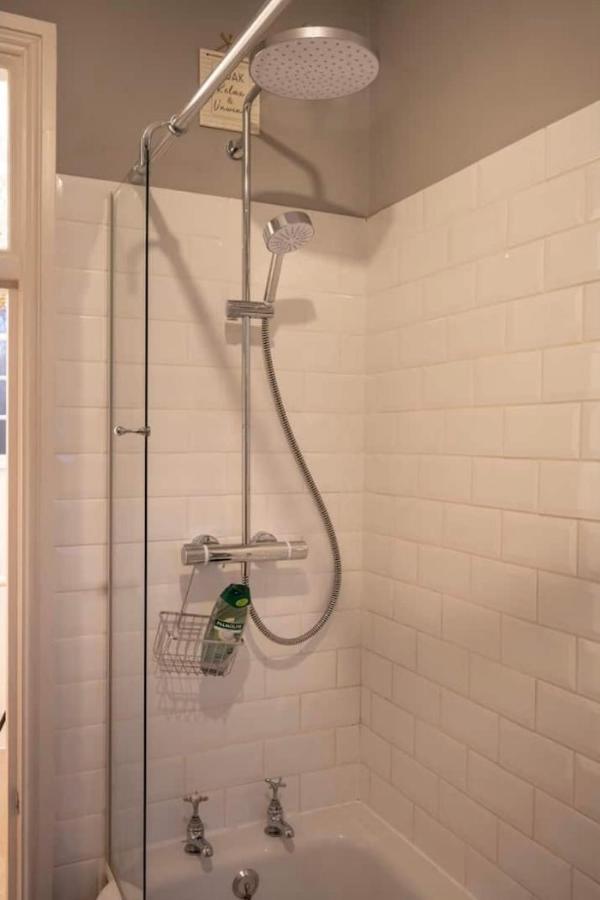 Choristers Mews: Luxury Cottage A Stones Throw From The Cathedral! لينكولن المظهر الخارجي الصورة