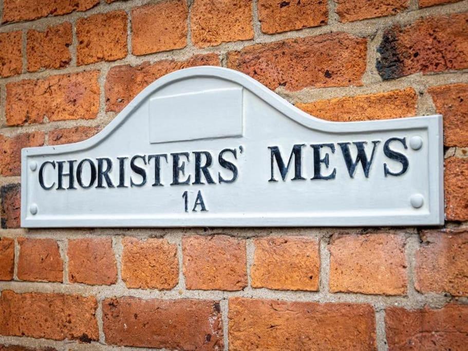 Choristers Mews: Luxury Cottage A Stones Throw From The Cathedral! لينكولن المظهر الخارجي الصورة