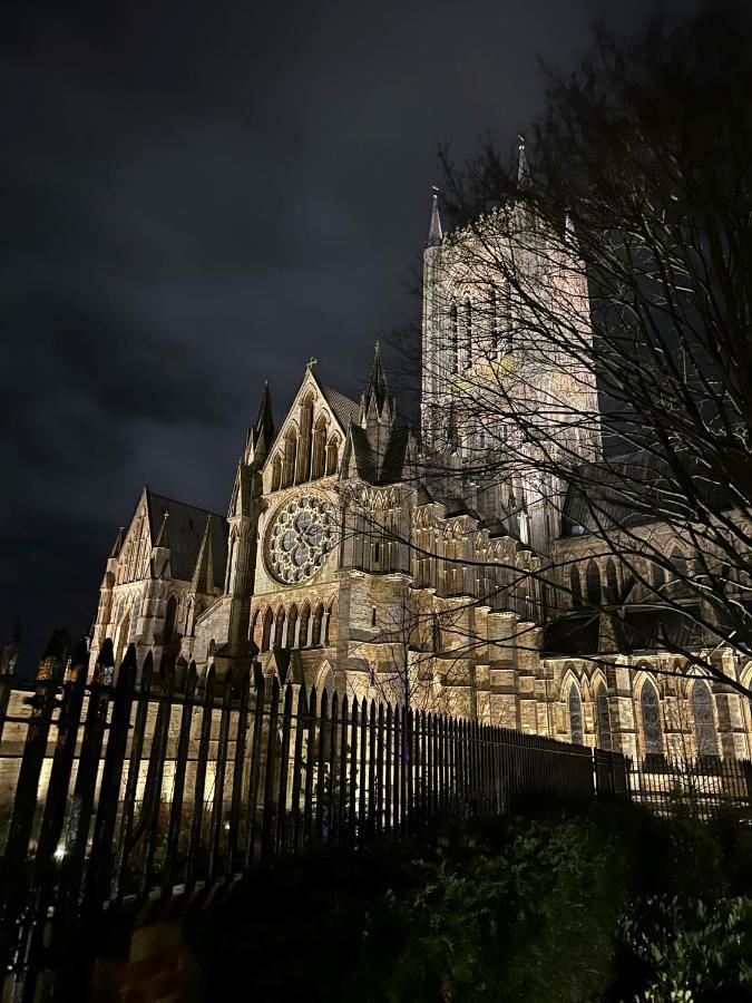 Choristers Mews: Luxury Cottage A Stones Throw From The Cathedral! لينكولن المظهر الخارجي الصورة