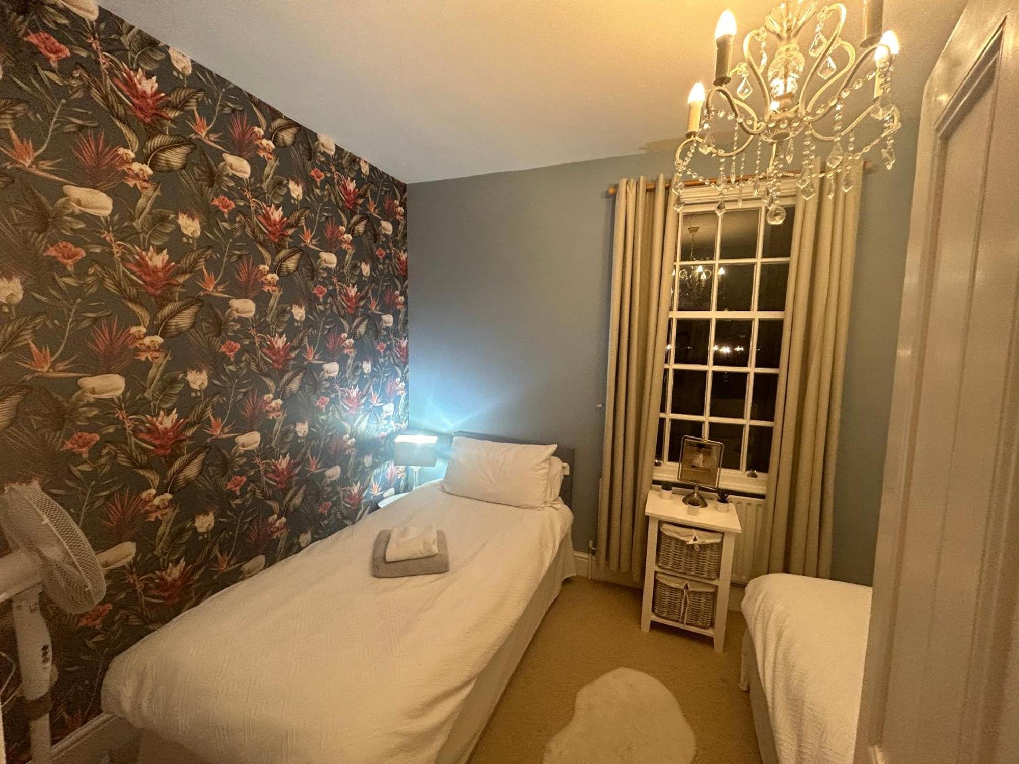 Choristers Mews: Luxury Cottage A Stones Throw From The Cathedral! لينكولن المظهر الخارجي الصورة
